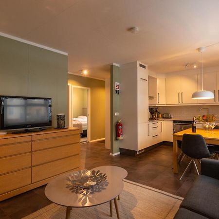 Old Town Modern Apartment Акурейри Экстерьер фото