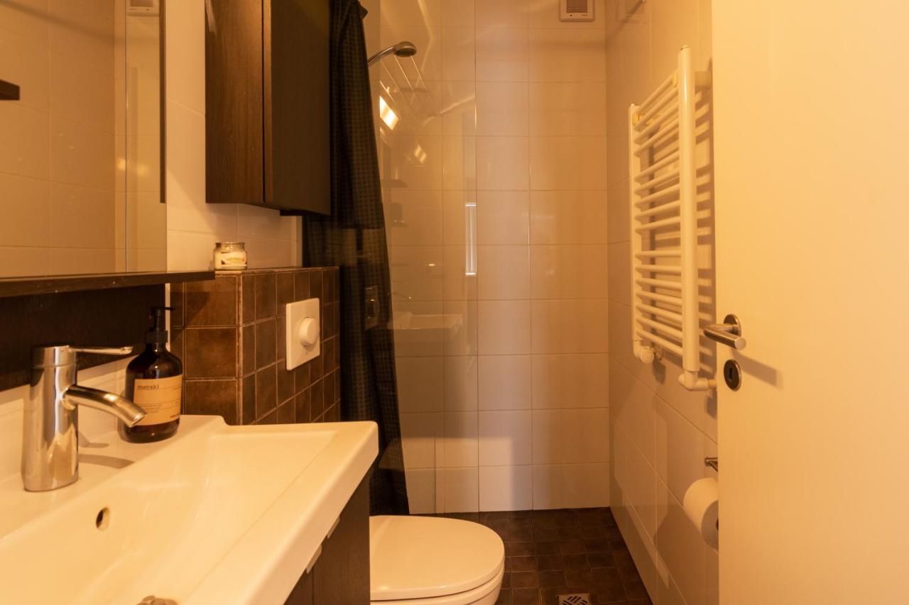Old Town Modern Apartment Акурейри Экстерьер фото